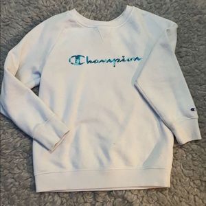 White champion crewneck size 10-12